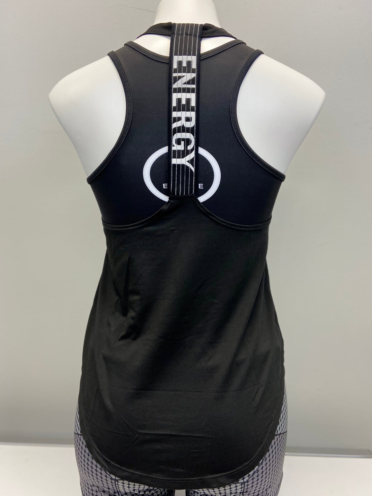 IAMELITE® ENERGY BLACK TANK TOP